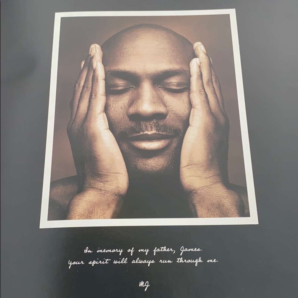 BOOK:  MICHAEL JORDAN. FOR THE LOVE OF THE GAME